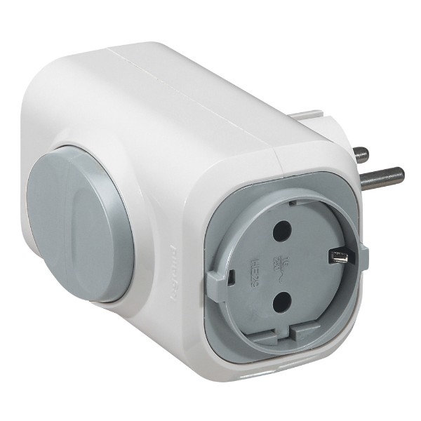 Разклонител щепсел 2 x 2P+E с бутон Бял - Legrand Helium 50665