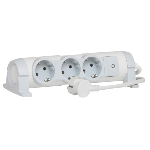 Разклонител 3 x 2P+E с кабел 1.5 m Бял - Legrand Comfort 694621