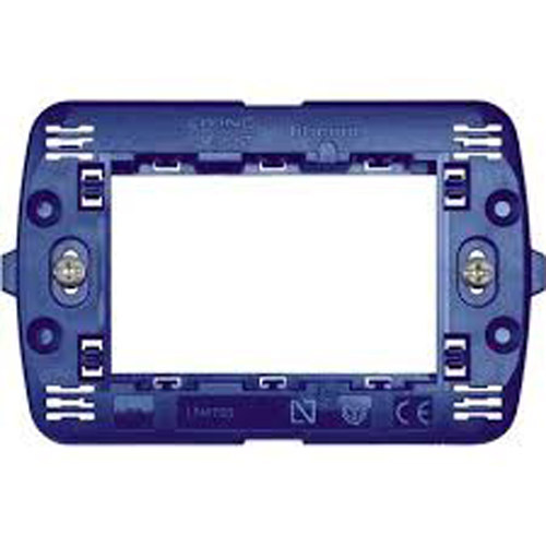 Монтажна рамка 3M Livinglight - bticino Livinglight LN4703