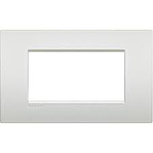Рамка 4М AIR Pearl white (PR) - bticino Livinglight AIR LNC4804PR