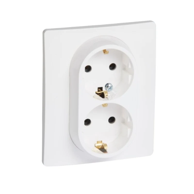 Контакт шуко двоен с рамка 2P+E 16A Бял - Legrand Niloe 764534