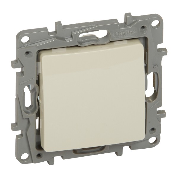Бутон еднополюсен 6A Крем - Legrand Niloe 764607