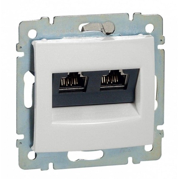Розетка 2xRJ45 Cat. 5e UTP Бял - Legrand Valena 774231