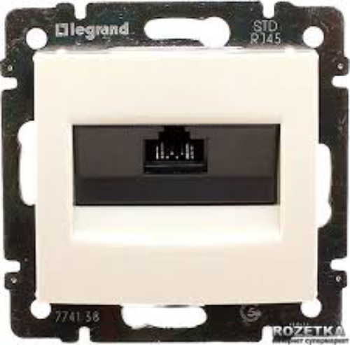 Розетка 1xRJ45 Cat. 5e UTP Кремав - Legrand Valena 774130