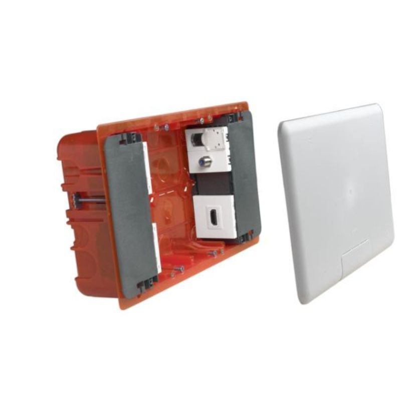 Мултимедийна кутия 2х5M x50mm с капак - Legrand Batibox 80195