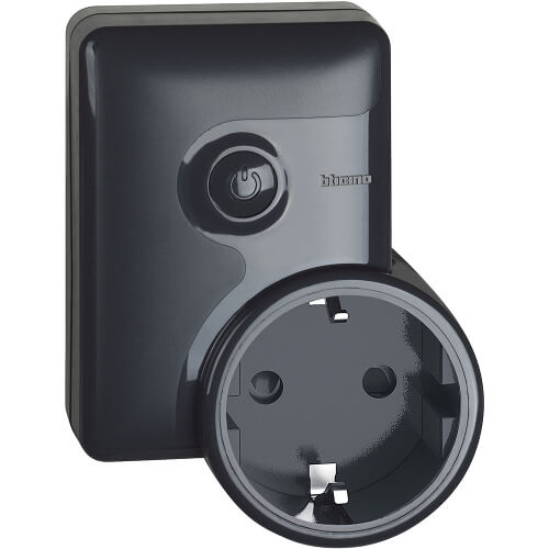 Свързан мобилен контакт, адаптер 16А - bticino Living Now with Netatmo 4141PC