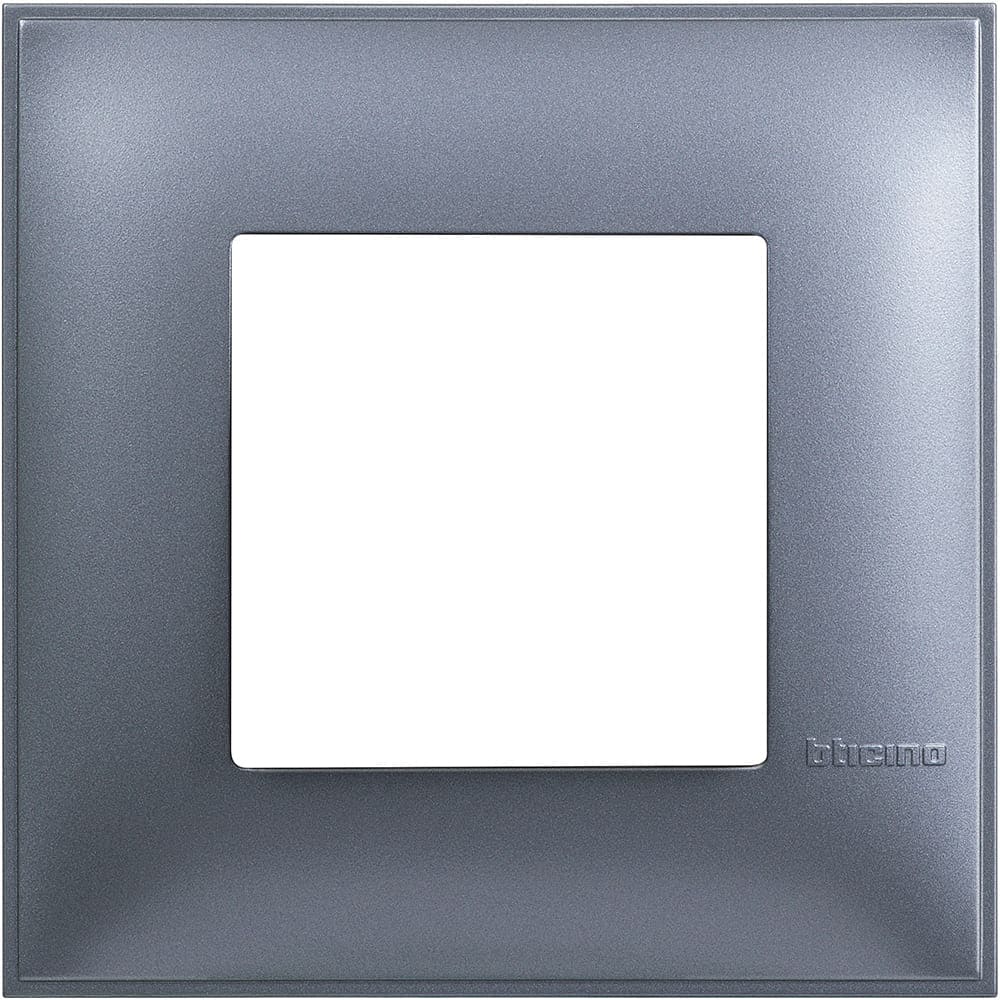 Рамка 1х 2M Син металик /блистер/ - bticino Classia R4802LM