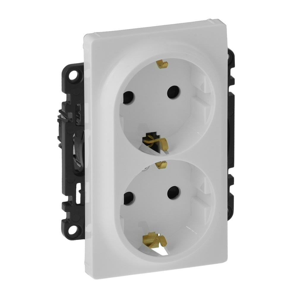 Контакт шуко двоен 2P+E Бял - Legrand Valena Life 753126