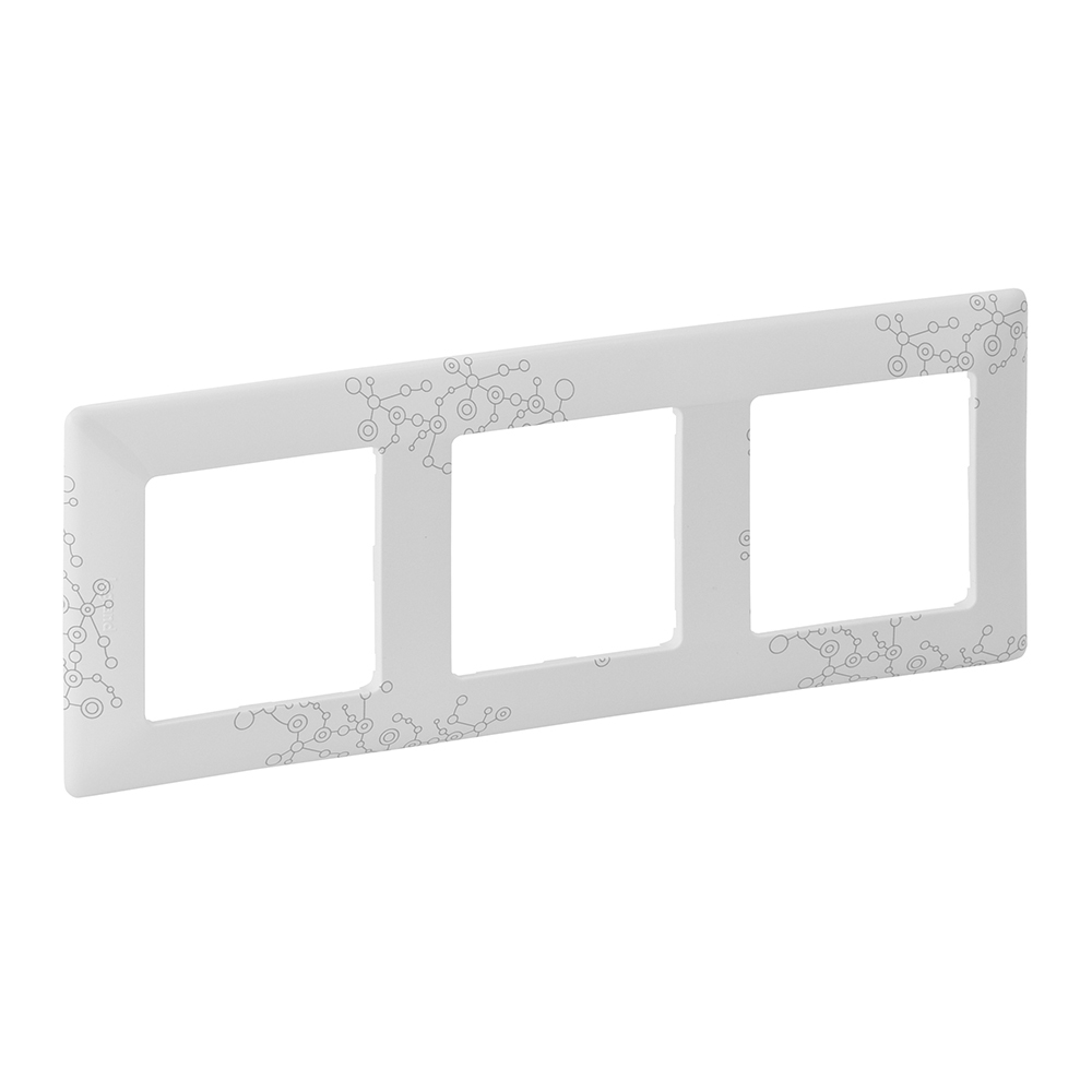 Рамка 3х Фигурал - Legrand Valena Life 754123