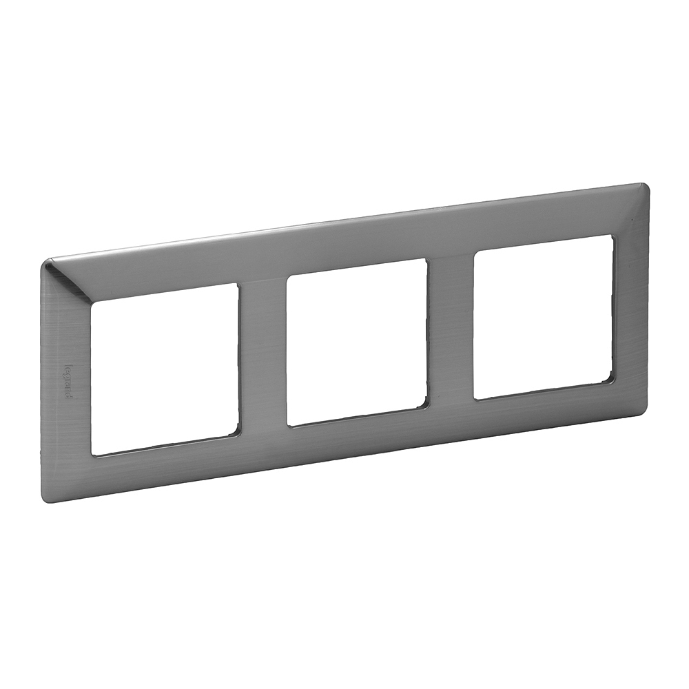 Рамка 3х Инокс - Legrand Valena Life 754153
