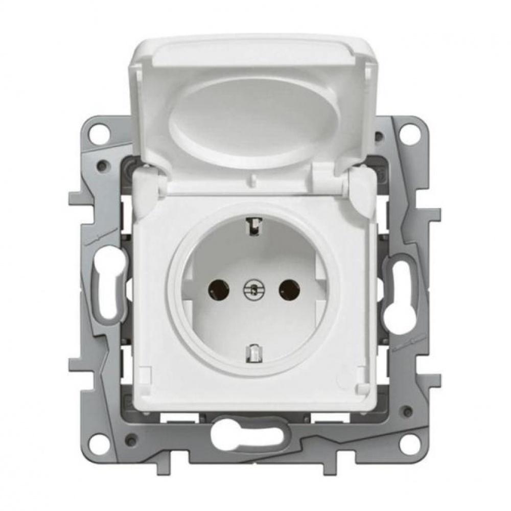Контакт шуко с капаче и детска защита 2P+E 16A IP44 Бял  - Legrand Niloe 764531