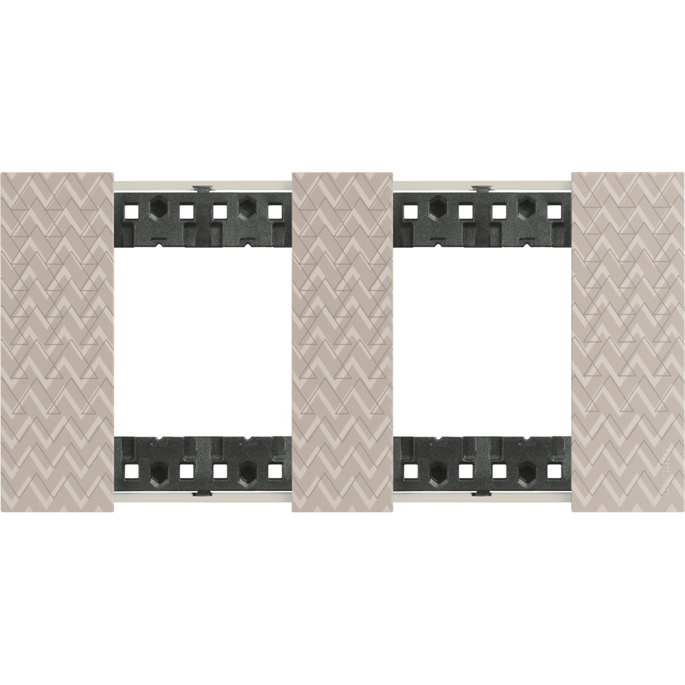 Рамка 2x2M Илюзия немски стандарт - bticino Living Now KA4802M2MM