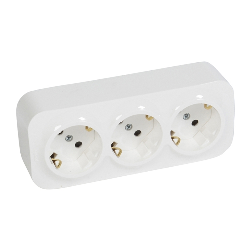 Контакт шуко троен 3x 2P+E 16A с детска защита IP21 Бял - Legrand Forix 782418
