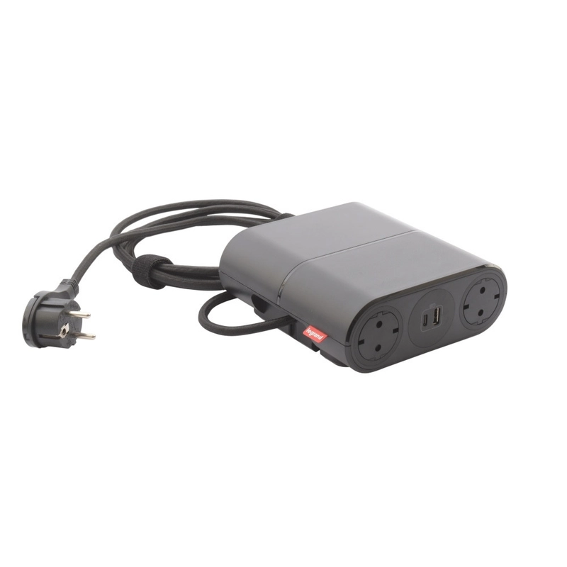 Преносим разклонител 4x 2P+E Шуко 2x USB A+C, с кабел 2.5m, с интегриран GST18i3 конектор за вторичен модул, цвят Черен