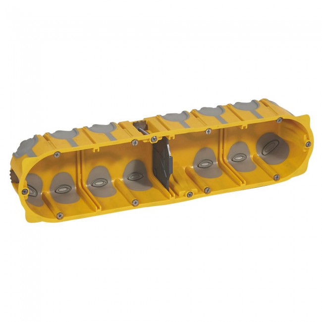 Конзола за фазер 4хФ67 (8/10M) x50mm гумени мембрани - Legrand EcoBatibox 80034