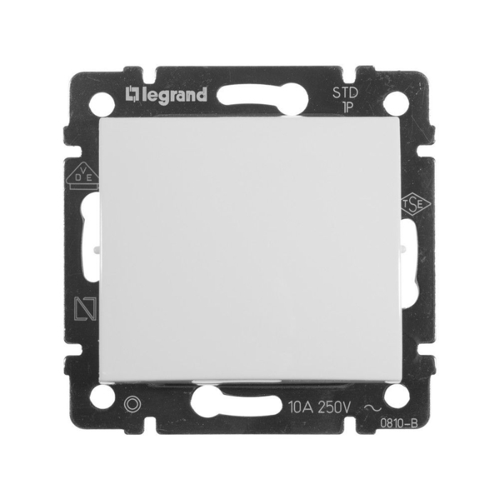 Блистер Valena Бутон 10А 250V Бял - Legrand Valena 692745