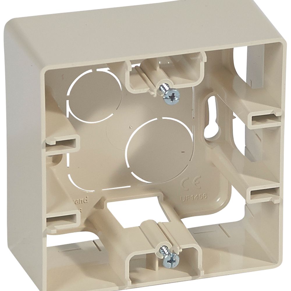 Конзола за открит монтаж IP21 Крем - Legrand Niloe 664898