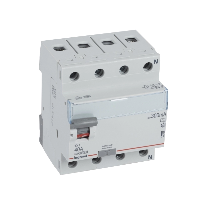 Дефектнотокова защита TX3 4P 40A 300mA тип AC