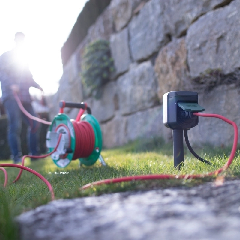 Кабелна макара 23+2m IP44 3G1.5 термозащита Зелен - Brennenstuhl Garant G BS1098550001