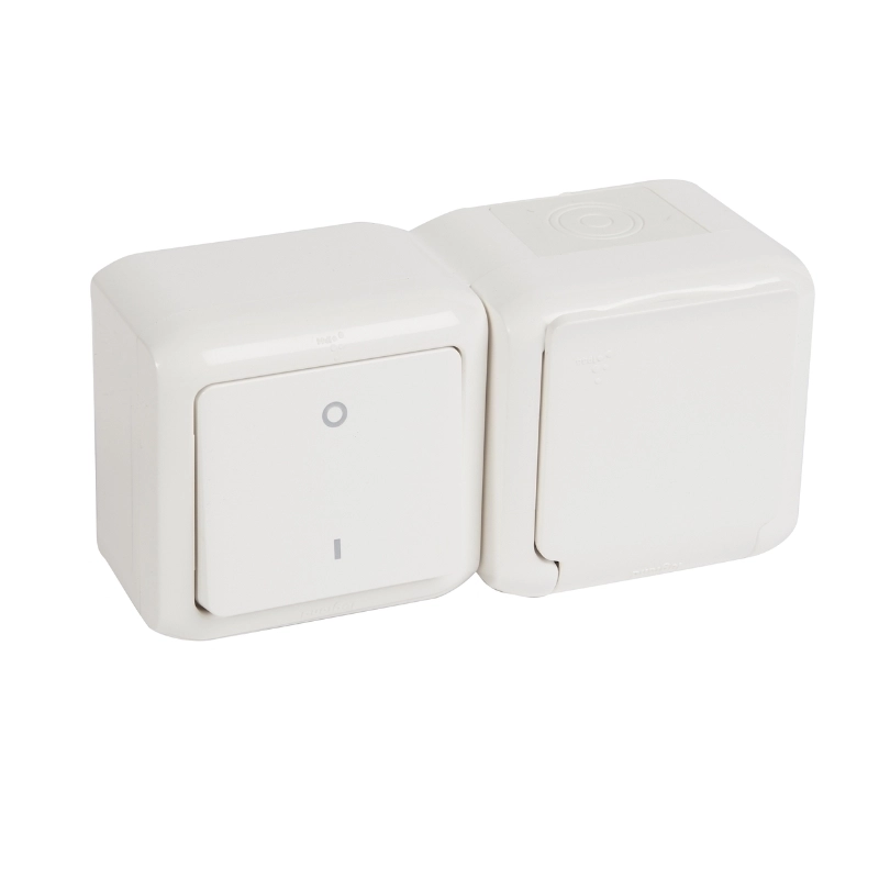 Блок двуполюсен ключ с шуко 2P+E 16A с детска защита IP44 Бял - Legrand Forix 782372