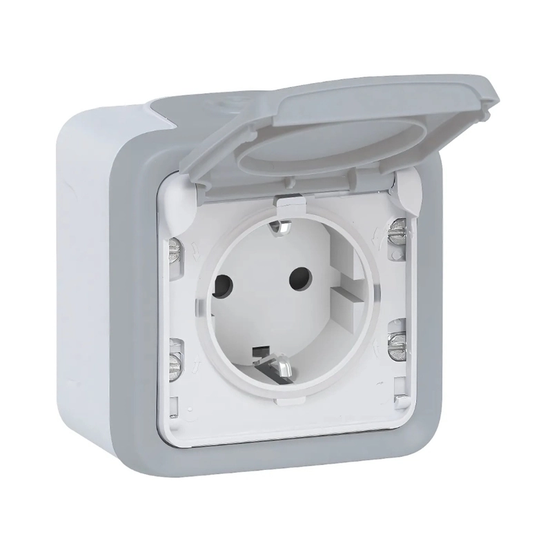 Контакт Шуко 2P+E 16А моноблок ОМ IP55 Сив /до изчерпване/ - Legrand Plexo 69733