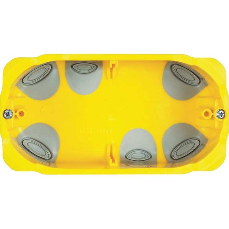Конзола за фазер 4M x52mm гумени мембрани /до изчерпване/ - bticino Scatola PB504N