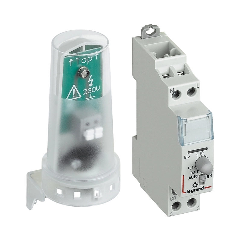 Фотореле 16А 250V комплект с външен сензор Legrand - 412623